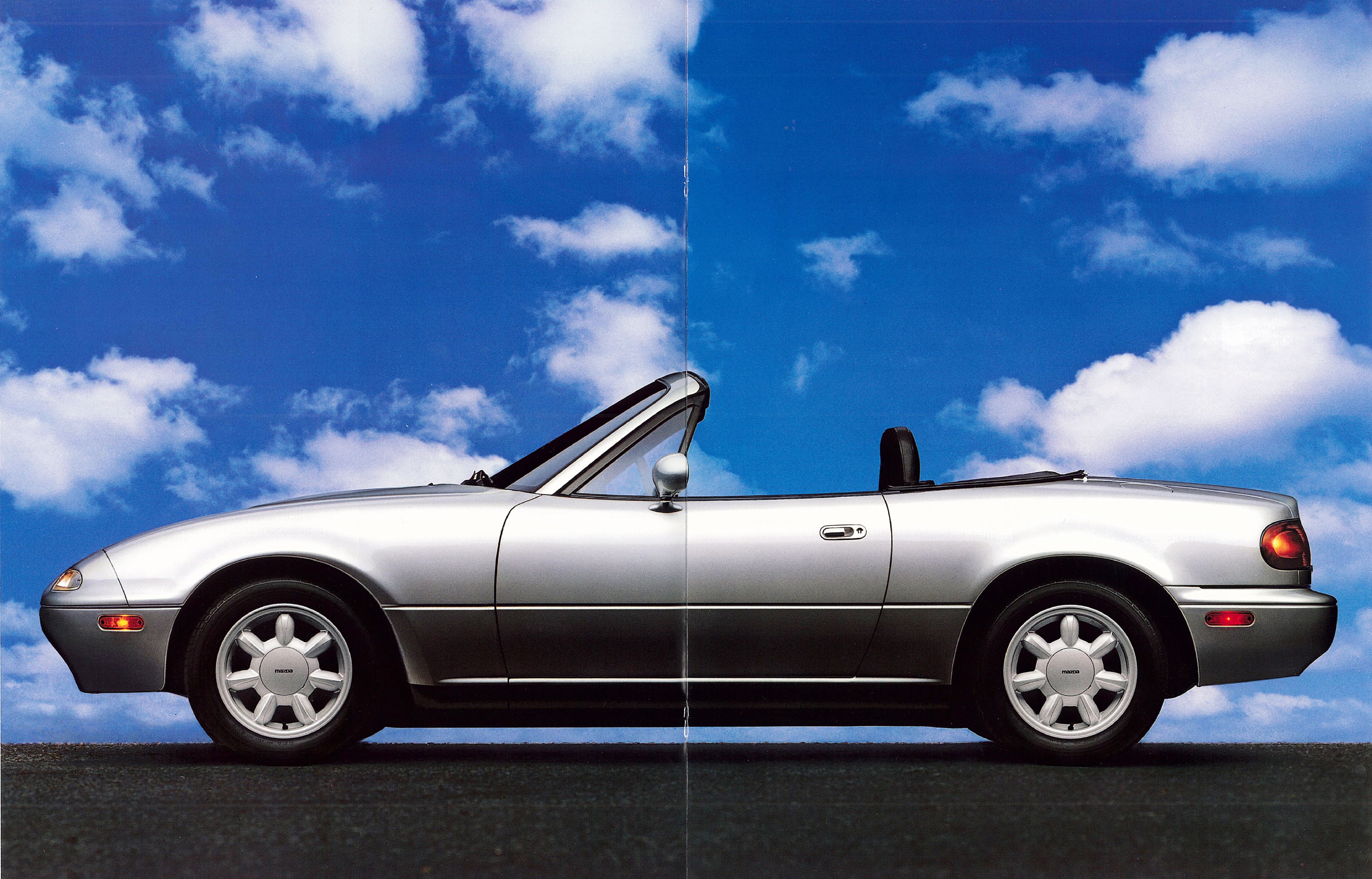 1992 Mazda MX-5 Brochure Page 1